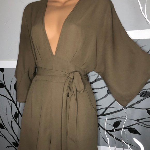 ROMPER SHORTS - Picture 2 of 7